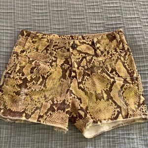 Morena Rosa Snake Print Metallic Shorts Size 26